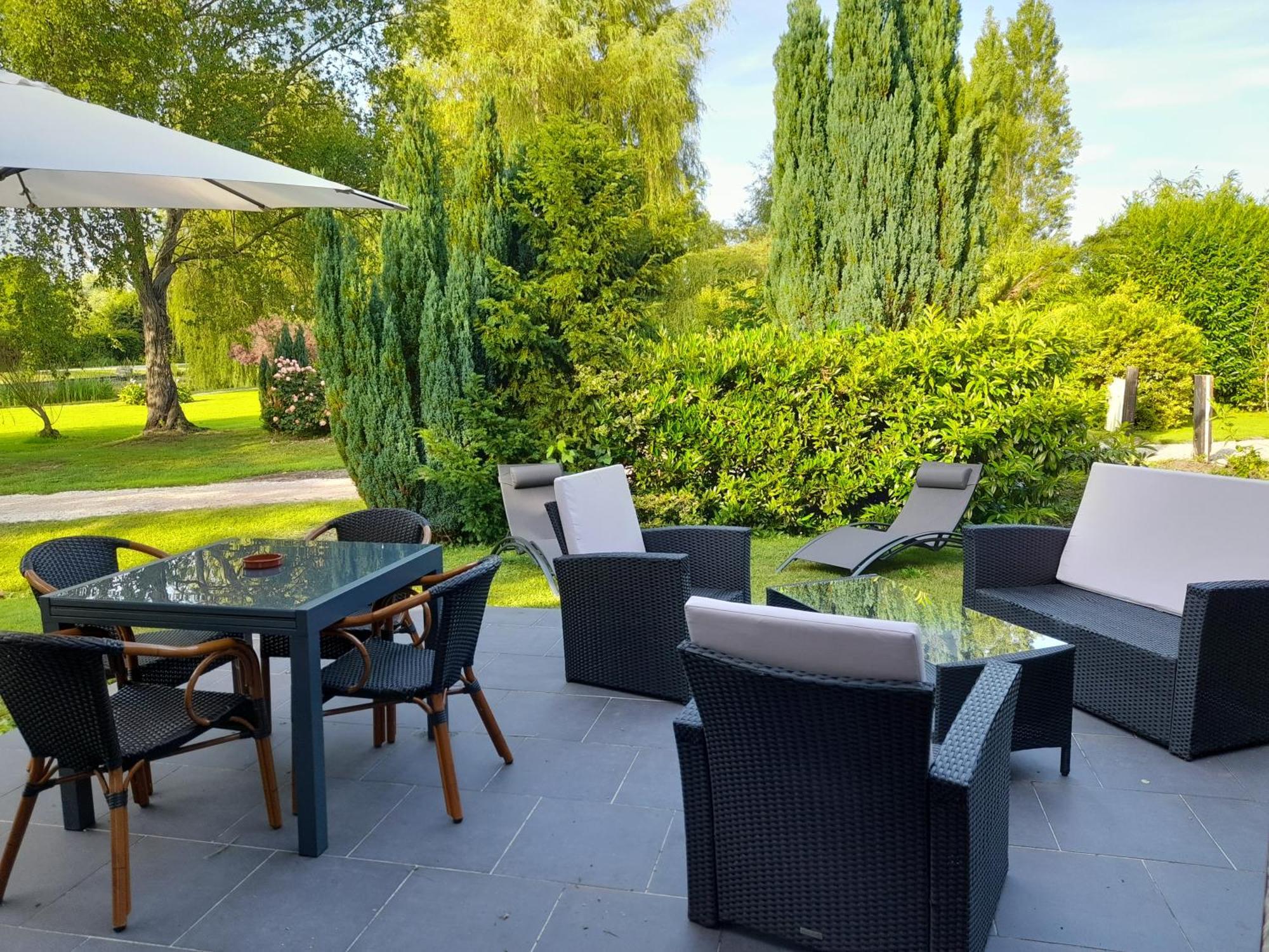 Domaine De L'Ermitage Villa Rue  Ngoại thất bức ảnh